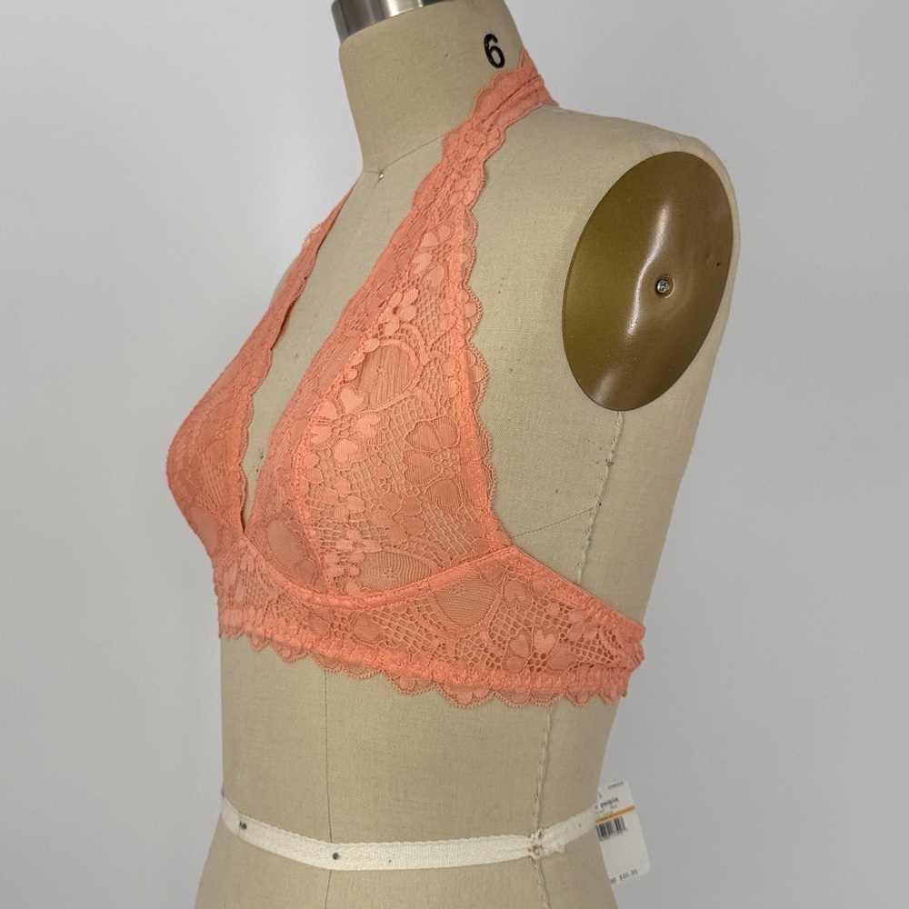 NWT Free People Galloon Lace Halter Bra in Light Orange Size Small - Picture 3 of 6